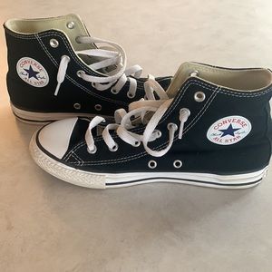 Youth size 3 converse all star high top shoes